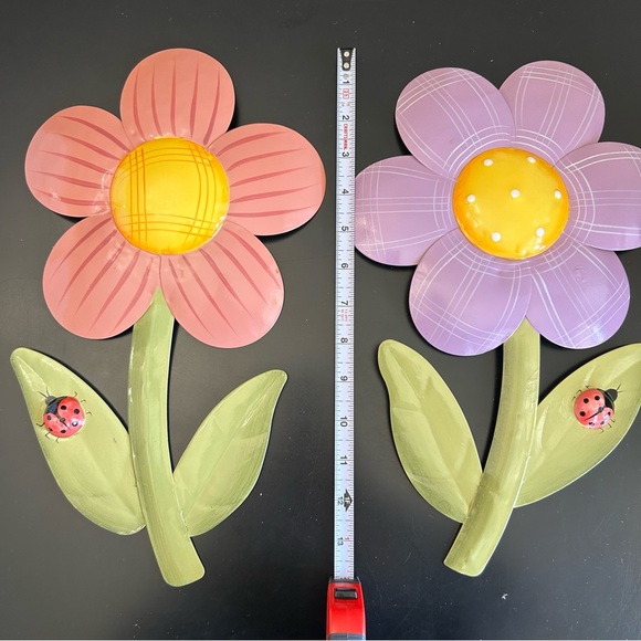 New 2 Home Interiors Kids Metal DaisyFlowers Ladybugs Nursery Room Girls Bedroom - Picture 4 of 7